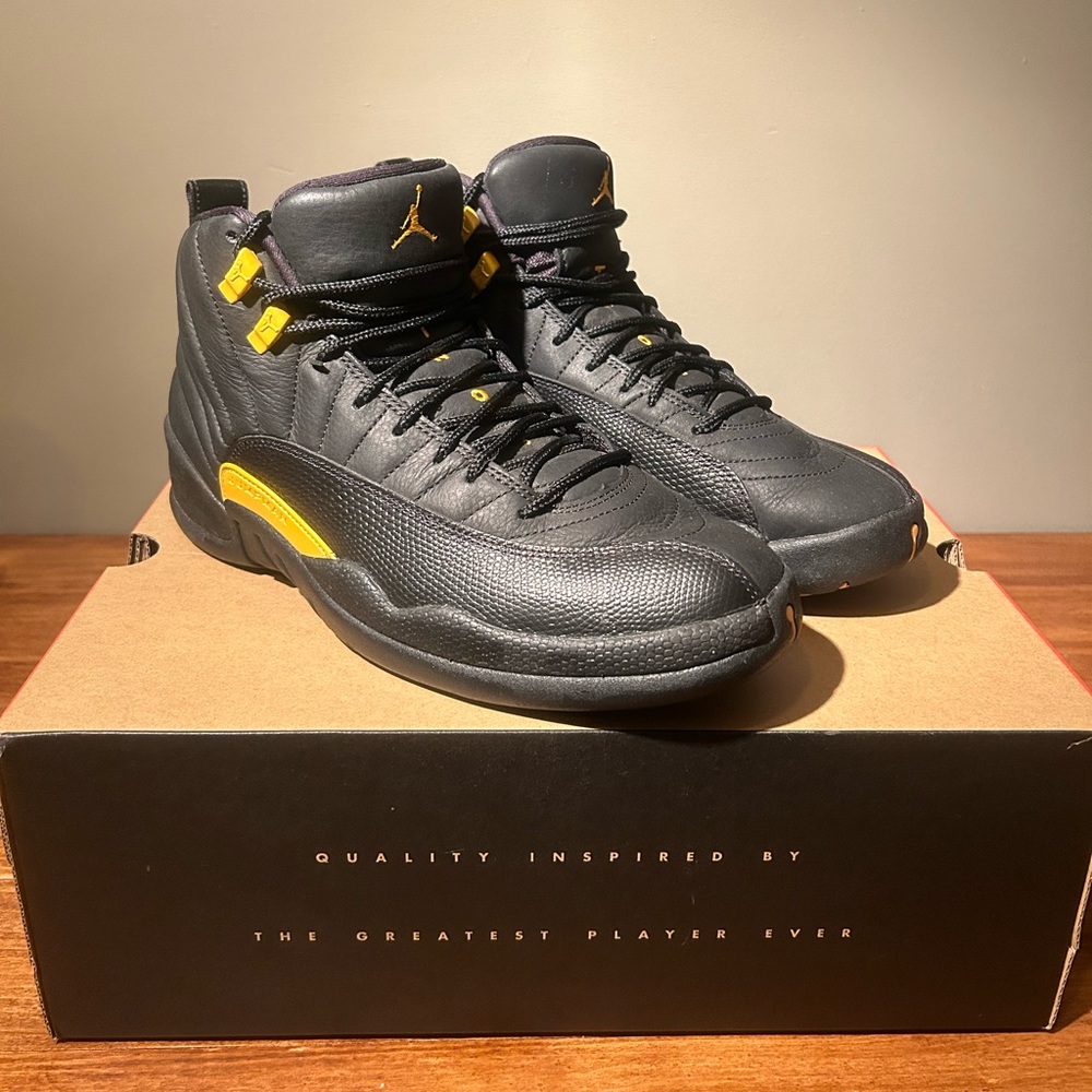 Nike Air Jordan Retro 12 (Black Taxi)